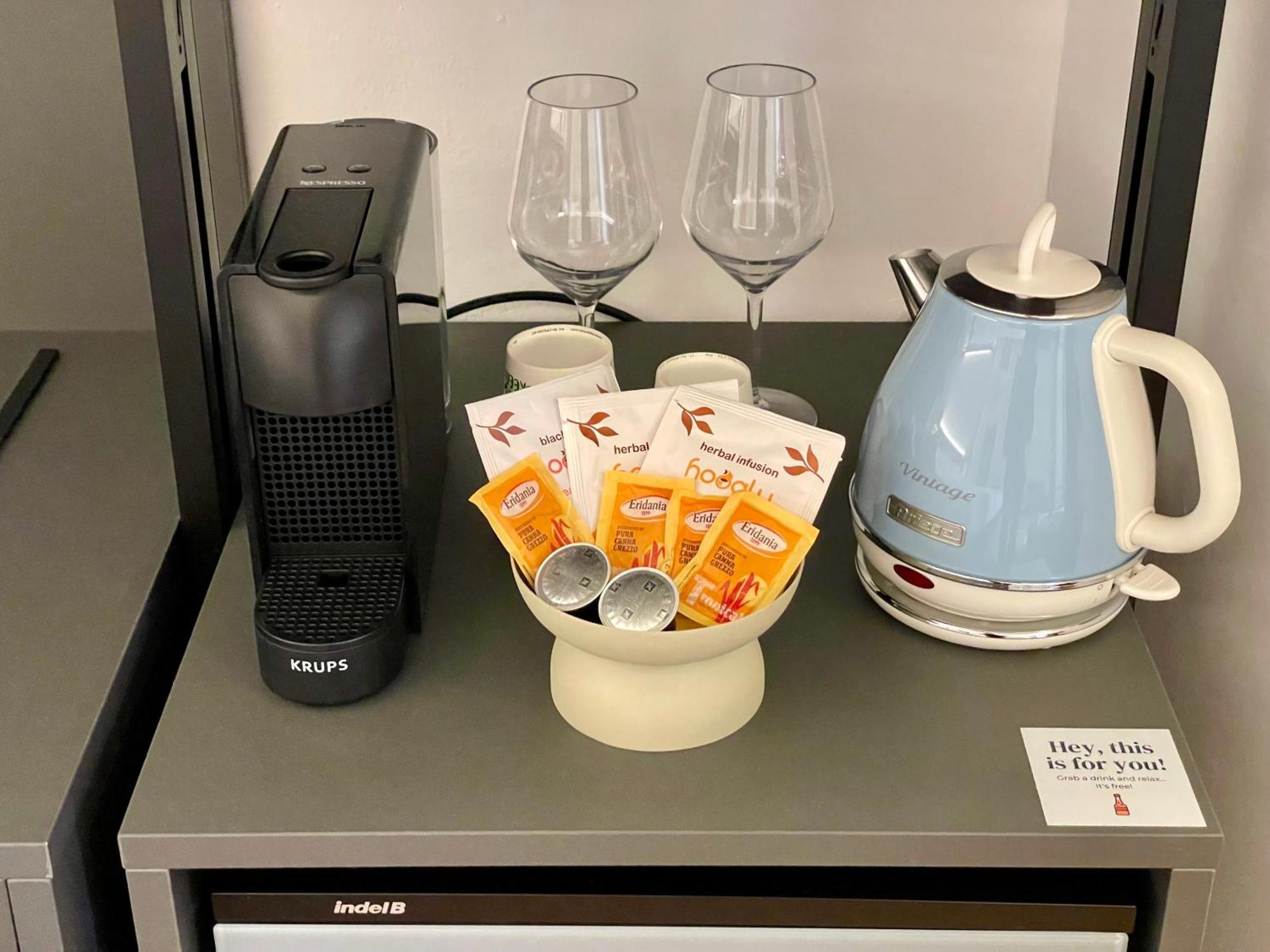 Relstay - Assarotti Suites ジェノヴァ エクステリア 写真
