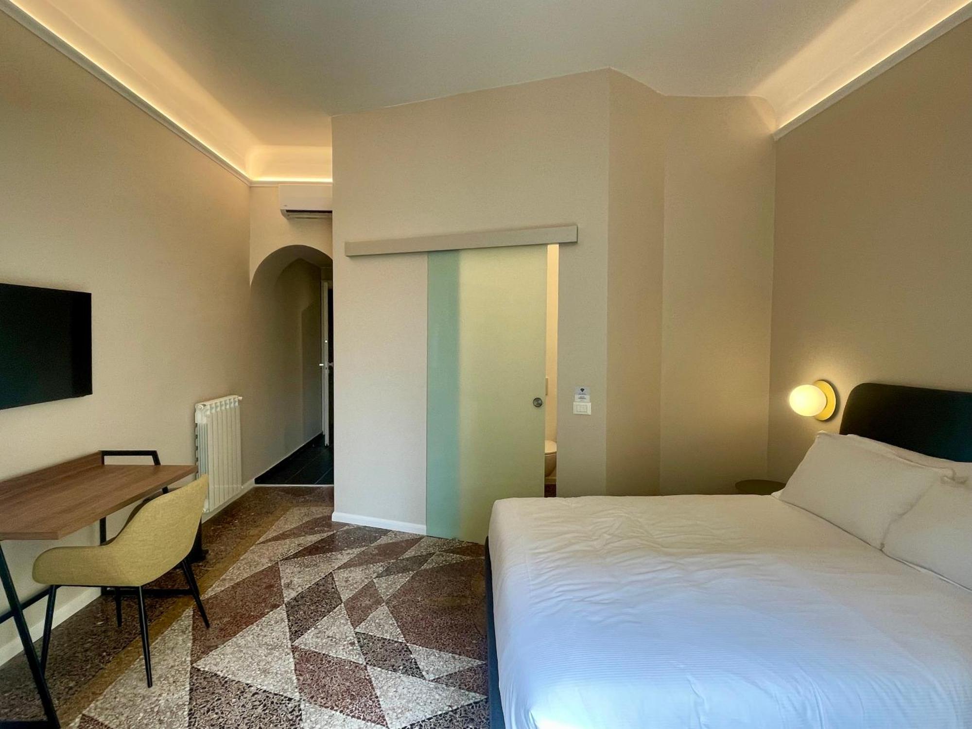 Relstay - Assarotti Suites ジェノヴァ エクステリア 写真